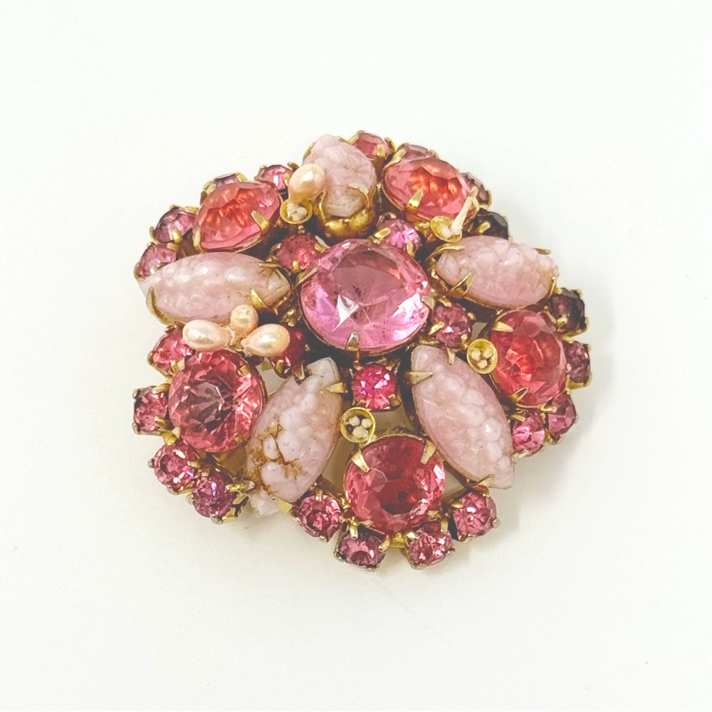 Beautifully Rose Quartz Pink Rhinestone Brooch Pin